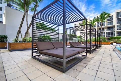 Купить кондоминиум в Майами, Флорида 2 комнаты, 190.26м2, № 2025409 - фото 26
