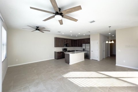 Touwnhouse à louer à Riverview, Floride: 3 chambres, 165.09 m2 № 1898450 - photo 8