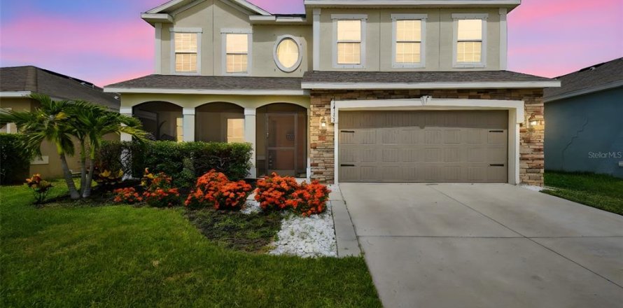Casa en Riverview, Florida 5 dormitorios, 289.2 m2 № 1815555