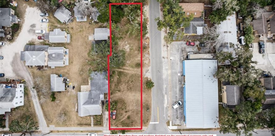 Terreno en Daytona Beach, Florida № 2105481