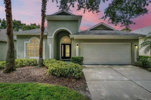 House in Lake Mary, Florida 3 bedrooms, 189.71 sq.m. № 1911110 - photo 1