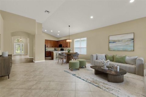 House in Lake Mary, Florida 3 bedrooms, 189.71 sq.m. № 1911110 - photo 10
