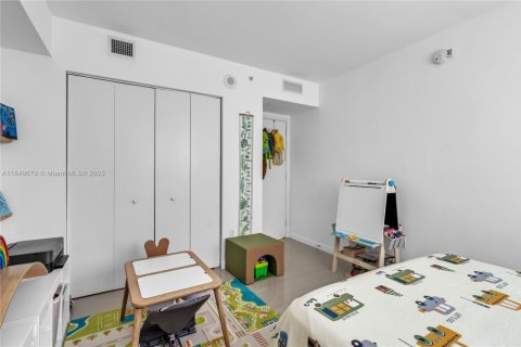 Купить кондоминиум в Майами, Флорида 2 спальни, 94.39м2, № 1852294 - фото 10