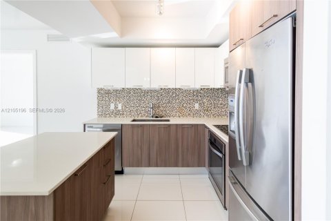 Купить кондоминиум в Дорал, Флорида 2 спальни, 88.26м2, № 2412986 - фото 6
