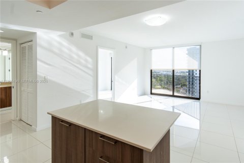Купить кондоминиум в Дорал, Флорида 2 спальни, 88.26м2, № 2412986 - фото 9