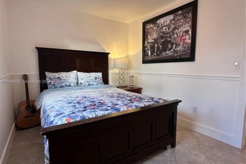 Снять в аренду виллу или дом в Майами, Флорида 3 спальни, 146.97м2, № 2005238 - фото 16