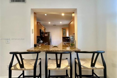 Снять в аренду виллу или дом в Майами, Флорида 3 спальни, 146.97м2, № 2005238 - фото 13