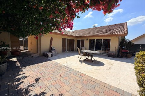 Casa en Miami, Florida 4 dormitorios № 2057912