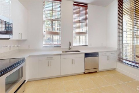 Condo in Aventura, Florida, 2 bedrooms  № 1401693 - photo 27