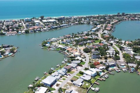 Immobilier commercial à vendre à Indian Rocks Beach, Floride: 55.74 m2 № 1901295 - photo 15