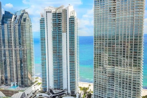 Condominio en Sunny Isles Beach, Florida, 3 dormitorios  № 2076914