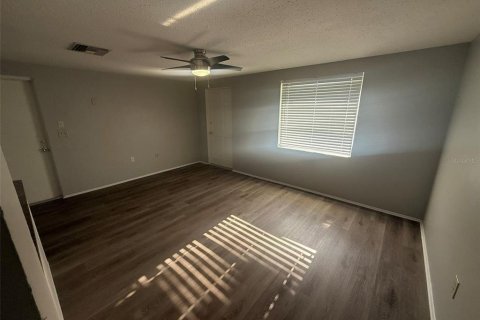 House in Englewood, Florida 2 bedrooms, 73.58 sq.m. № 1901162 - photo 4