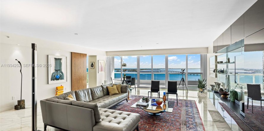 Condo à Miami, Floride, 2 chambres  № 1992551