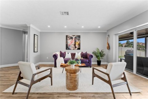 Casa en venta en Gulfport, Florida, 4 dormitorios, 271.74 m2 № 1774778 - foto 4