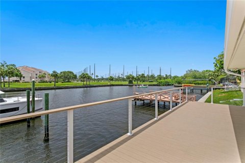 Casa en venta en Gulfport, Florida, 4 dormitorios, 271.74 m2 № 1774778 - foto 28