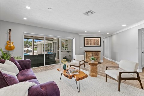 Casa en venta en Gulfport, Florida, 4 dormitorios, 271.74 m2 № 1774778 - foto 7