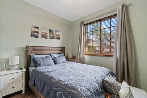 Купить таунхаус в Майами-Гарденс, Флорида 4 спальни, 156.91м2, № 2009574 - фото 15