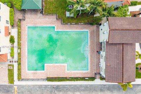 Купить таунхаус в Майами-Гарденс, Флорида 4 спальни, 156.91м2, № 2009574 - фото 20