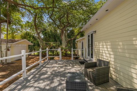 House in Miami, Florida 3 bedrooms, 93.83 sq.m. № 2065411 - photo 29