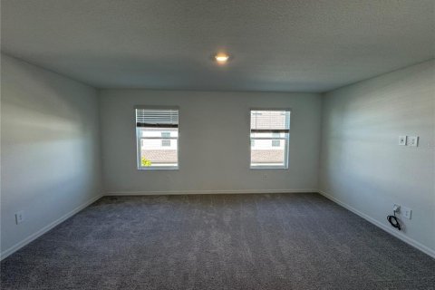 Townhouse in San Antonio, Florida 3 bedrooms, 151.8 sq.m. № 1919208 - photo 27