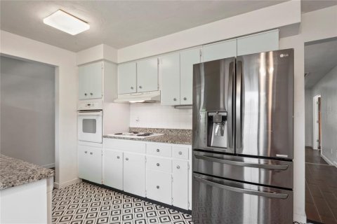 Casa en alquiler en Clearwater, Florida, 3 dormitorios, 130.81 m2 № 1903438 - foto 9