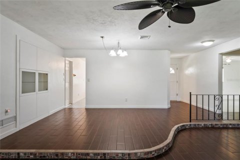 Casa en alquiler en Clearwater, Florida, 3 dormitorios, 130.81 m2 № 1903438 - foto 14