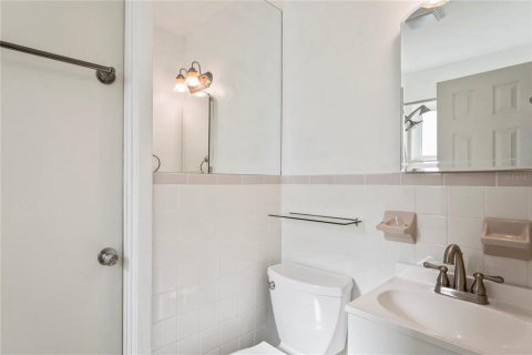 Casa en alquiler en Clearwater, Florida, 3 dormitorios, 130.81 m2 № 1903438 - foto 19