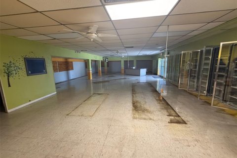 Commercial property in Titusville, Florida 260.13 sq.m. № 2212649 - photo 24