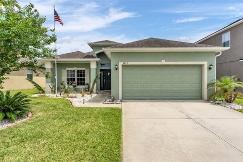House in Lakeland, Florida 3 bedrooms, 150.13 sq.m. № 2157555