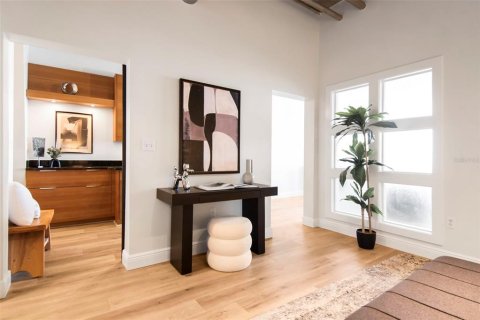 Condo in Saint Petersburg, Florida, 1 bedroom  № 2391346 - photo 24