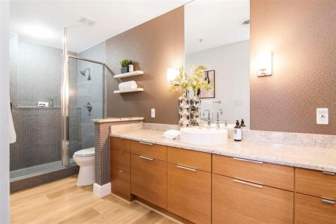 Condo in Saint Petersburg, Florida, 1 bedroom  № 2391346 - photo 26