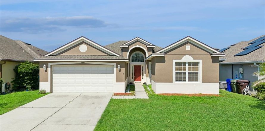 Casa en Kissimmee, Florida 3 dormitorios, 165.55 m2 № 2157068