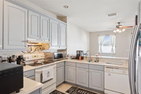 Casa en venta en Kissimmee, Florida, 3 dormitorios, 165.55 m2 № 2157068 - foto 6