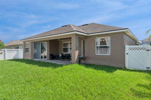 Casa en venta en Kissimmee, Florida, 3 dormitorios, 165.55 m2 № 2157068 - foto 19