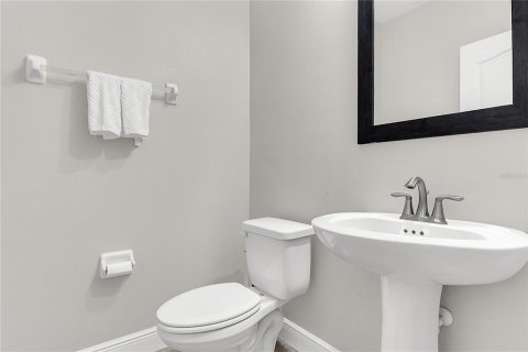 Touwnhouse à louer à Haines City, Floride: 3 chambres, 167.41 m2 № 2105407 - photo 10