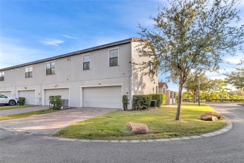 Touwnhouse à louer à Haines City, Floride: 3 chambres, 167.41 m2 № 2105407 - photo 19