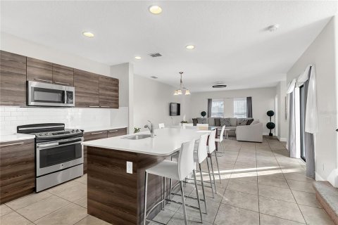 Touwnhouse à louer à Haines City, Floride: 3 chambres, 167.41 m2 № 2105407 - photo 6