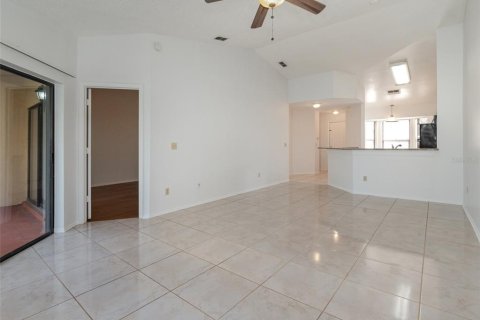 Condominio en venta en Orlando, Florida, 2 dormitorios, 99.87 m2 № 2209287 - foto 4