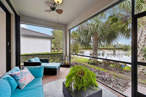House in North Port, Florida 3 bedrooms, 146.23 sq.m. № 1517547 - photo 16