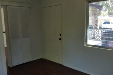 Villa ou maison à louer à New Port Richey, Floride: 1 chambre, 70.61 m2 № 1901155 - photo 11