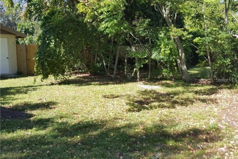 Villa ou maison à louer à New Port Richey, Floride: 1 chambre, 70.61 m2 № 1901155 - photo 14