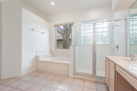 House in Merrit Island, Florida 4 bedrooms, 243.96 sq.m. № 1775069 - photo 22
