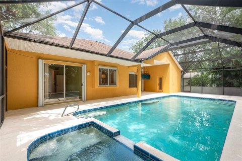 House in Merrit Island, Florida 4 bedrooms, 243.96 sq.m. № 1775069 - photo 4