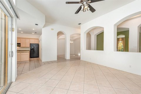 House in Merrit Island, Florida 4 bedrooms, 243.96 sq.m. № 1775069 - photo 7