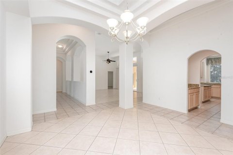 House in Merrit Island, Florida 4 bedrooms, 243.96 sq.m. № 1775069 - photo 14
