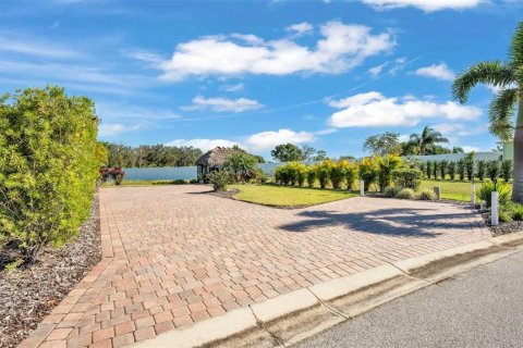 Land in Polk City, Florida № 1759250 - photo 8