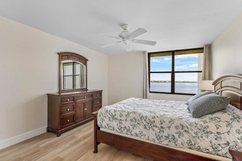 Copropriété à vendre à Stuart, Floride: 2 chambres, 93.27 m2 № 2393239 - photo 21