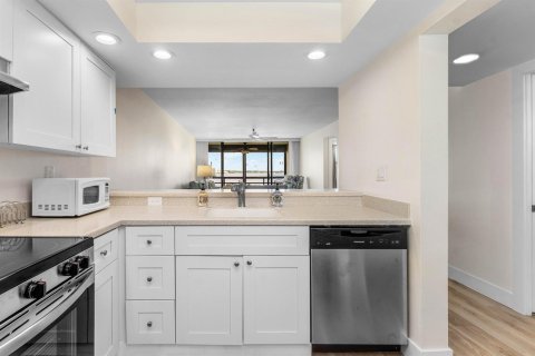 Copropriété à vendre à Stuart, Floride: 2 chambres, 93.27 m2 № 2393239 - photo 4