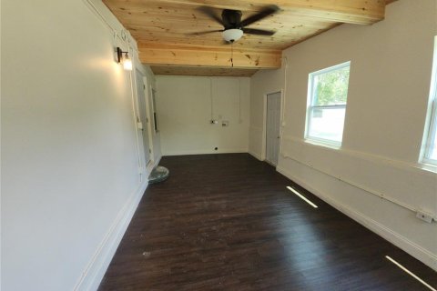 House in Crystal River, Florida 3 bedrooms, 127.09 sq.m. № 1886455 - photo 3