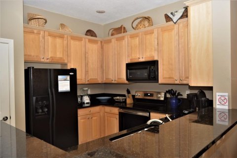 Condo in Palm Coast, Florida, 3 bedrooms № 2232301 - photo 16